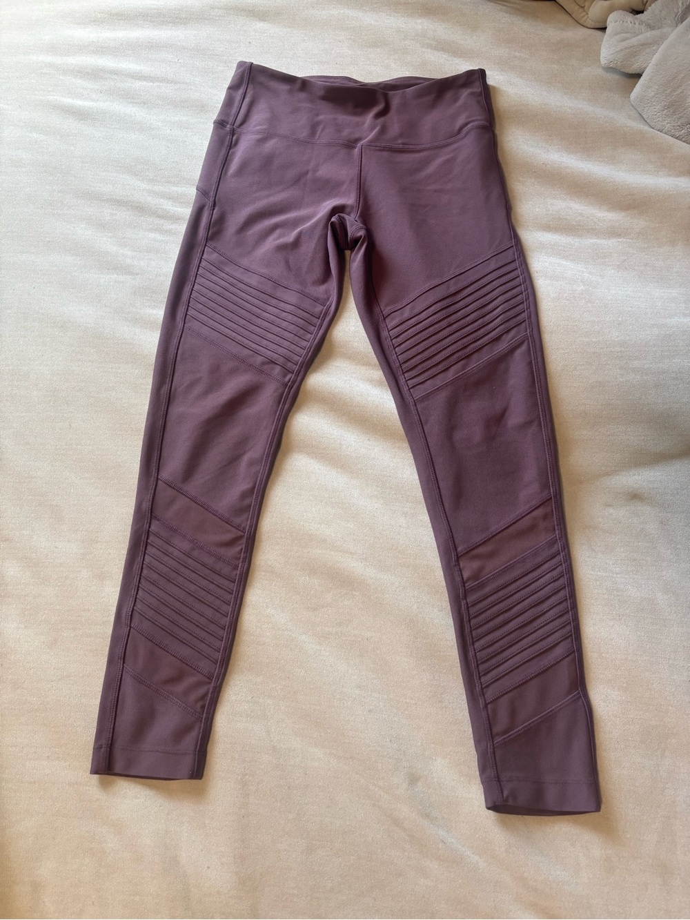 Mondetta Plum Ribbed-Panel Leggings